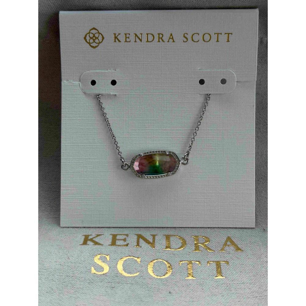 Kendra Scott pendant necklace